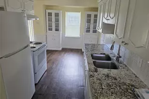 2502 Coulee St, Irving, TX 75062 - Photo 10