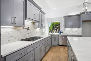 1314 Red Maple Dr, Carrollton, TX 75007 - Photo 4