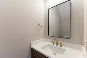 2382 Usman Dr, Irving, TX 75062 - Photo 6