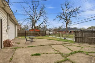 10618 Cotillion Dr, Dallas, TX 75228 - Photo 22