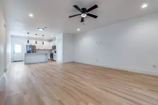 2844 Oakdale St, Dallas, TX 75215 - Photo 4