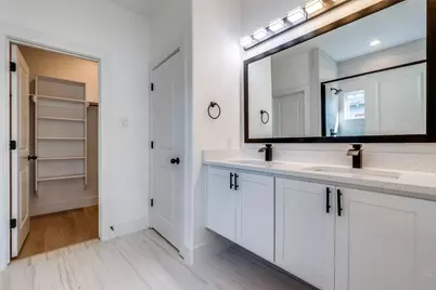 2844 Oakdale Street, Dallas, TX 75215 - Photo 16