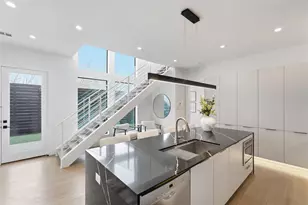 3633 Thedford Ave, Dallas, TX 75209 - Photo 12