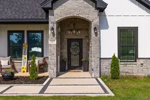 117 Coyote Cave Ln, Alvord, TX 76225 - Photo 4