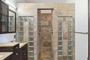 1039 Wood Brook Dr, Grand Prairie, TX 75052 - Photo 18