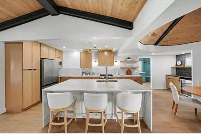 7115 Cosgrove Drive, Dallas, TX 75231 - Photo 2