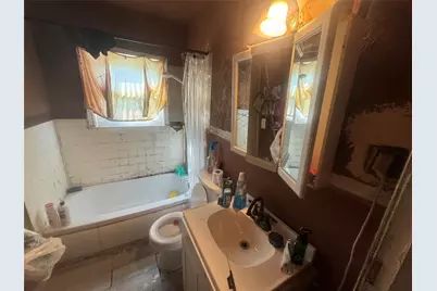 5933 Diaz Avenue, Fort Worth, TX 76107 - Photo 16