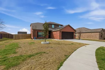 112 Saloon Cove E, Newark, TX 76071 - Photo 2