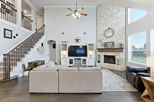 602 Dean Box Dr, Waxahachie, TX 75165 - Photo 16