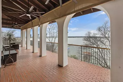 8300 Samora Court, Fort Worth, TX 76135 - Photo 36