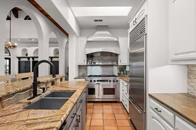 8300 Samora Court, Fort Worth, TX 76135 - Photo 28