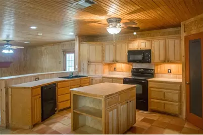 13630 N County Line Road, Ponder, TX 76259 - Photo 4