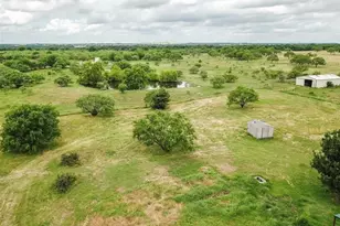 13630 N County Line Rd, Ponder, TX 76259 - Photo 18