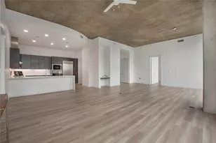 2728 McKinnon St, Dallas, TX 75201 - Photo 24