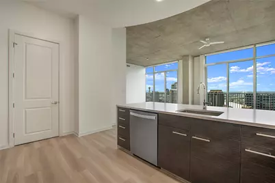 2728 McKinnon Street #2104, Dallas, TX 75201 - Photo 14