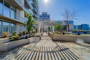 2728 McKinnon St, Dallas, TX 75201 - Photo 28