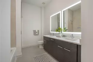 2728 McKinnon St, Dallas, TX 75201 - Photo 10