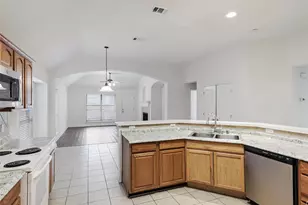 704 Darlington Trail, Fort Worth, TX 76131 - Photo 6