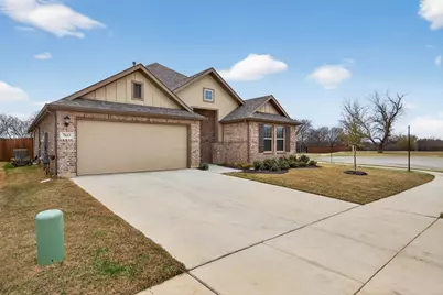 7613 Poplar Drive, Denton, TX 76226 - Photo 2