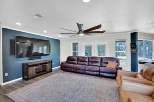 603 Lark Ln, Oak Leaf, TX 75154 - Photo 4