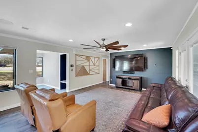 603 Lark Lane, Oak Leaf, TX 75154 - Photo 6