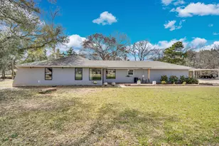 603 Lark Ln, Oak Leaf, TX 75154 - Photo 1