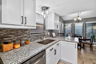 1326 Dogwood Trail, Lewisville, TX 75067 - Photo 10