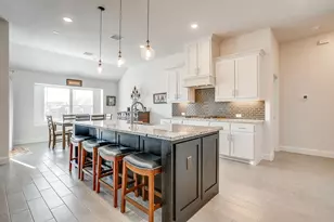 2729 Ben Thomas St, Burleson, TX 76028 - Photo 10