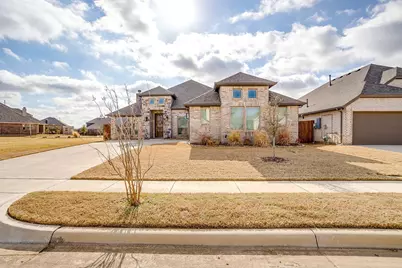 2729 Ben Thomas Street, Burleson, TX 76028 - Photo 2