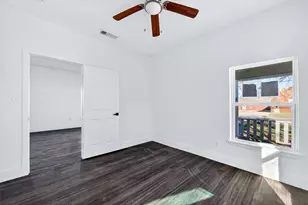 710 E Lamar St, Sherman, TX 75090 - Photo 4