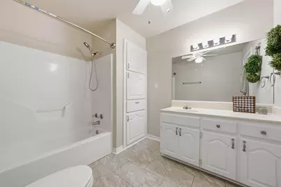 1211 Overlook Court, Whitney, TX 76692 - Photo 14