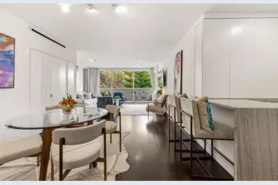 3701 Turtle Creek Boulevard #3D, Dallas, TX 75219 - Photo 2