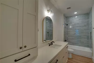 209 Cardinal Woods Court, Granbury, TX 76049 - Photo 14