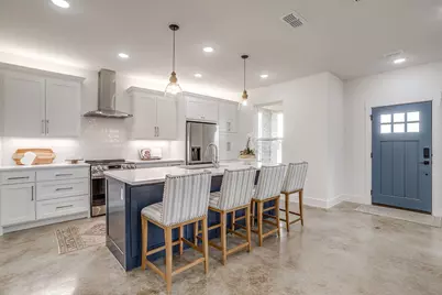 211 Cardinal Woods Court, Granbury, TX 76049 - Photo 10