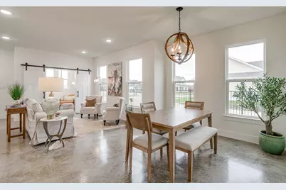 211 Cardinal Woods Court, Granbury, TX 76049 - Photo 14