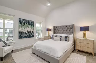 211 Cardinal Woods Ct, Granbury, TX 76049 - Photo 18