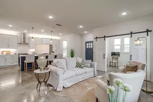 211 Cardinal Woods Ct, Granbury, TX 76049 - Photo 6