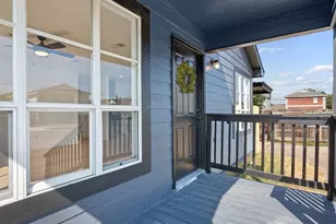 1901 S 16th St, Waco, TX 76706 - Photo 2