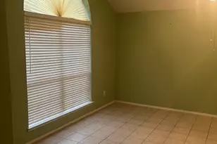 831 Parkside Dr, Cedar Hill, TX 75104 - Photo 4