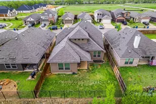 681 Coleman St, Aubrey, TX 76227 - Photo 32