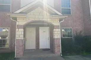 213 S Magnolia St, Aubrey, TX 76227 - Photo 1