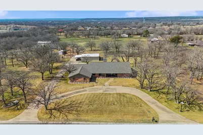 4 Buckskin Road, Mineral Wells, TX 76067 - Photo 1