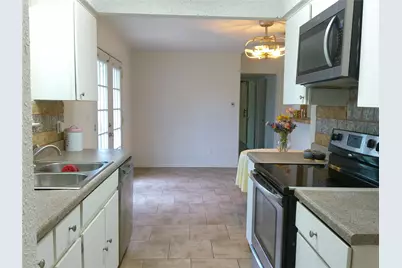 14843 Green Valley Drive, Balch Springs, TX 75180 - Photo 12