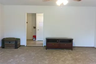 14843 Greenvalley Dr, Balch Springs, TX 75180 - Photo 16