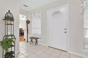 209 Bryant St, Pottsboro, TX 75076 - Photo 4