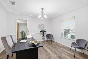 2316 S Pleasant Forest St, Arlington, TX 76015 - Photo 8