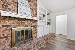 2316 S Pleasant Forest St, Arlington, TX 76015 - Photo 14