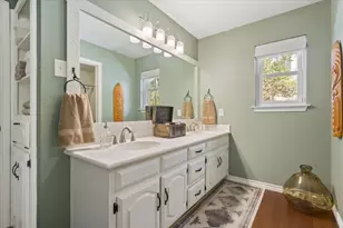 1033 Wedgewood Dr, Woodway, TX 76712 - Photo 20