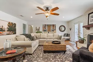 1033 Wedgewood Dr, Woodway, TX 76712 - Photo 10