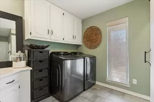 1033 Wedgewood Dr, Woodway, TX 76712 - Photo 26